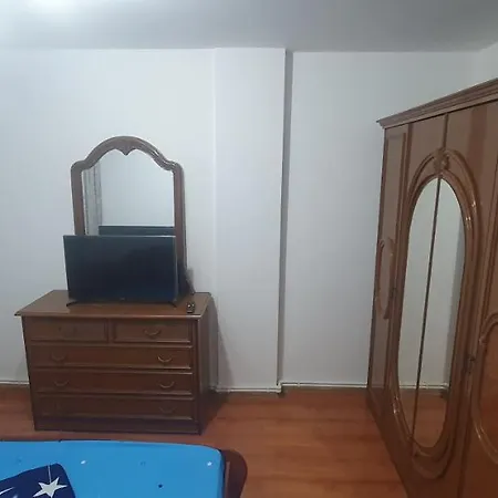 Sea Side Apartment *